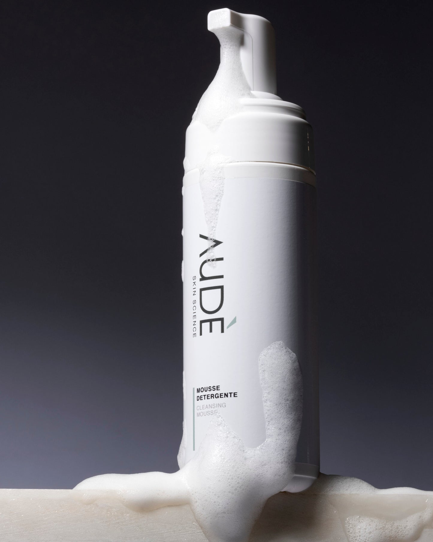 MOUSSE DETERGENTE